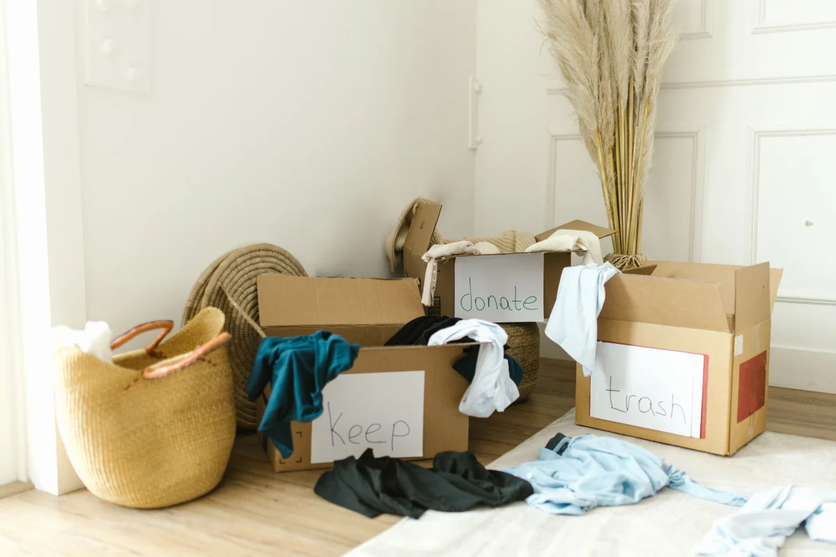 boxes bags donation sorting system - Cozyner