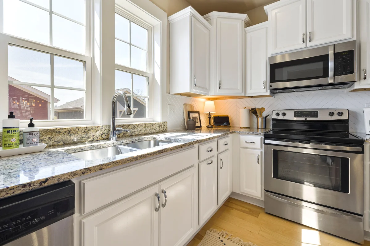 clean bright kitchen organized counters - Cozyner
